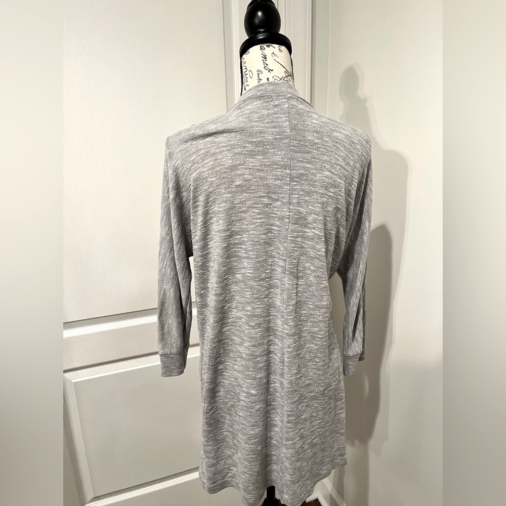 Gray 3/4 length cardigan old Navy Size Medium